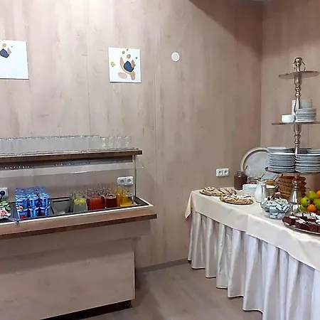 Hotel Uno 3*
