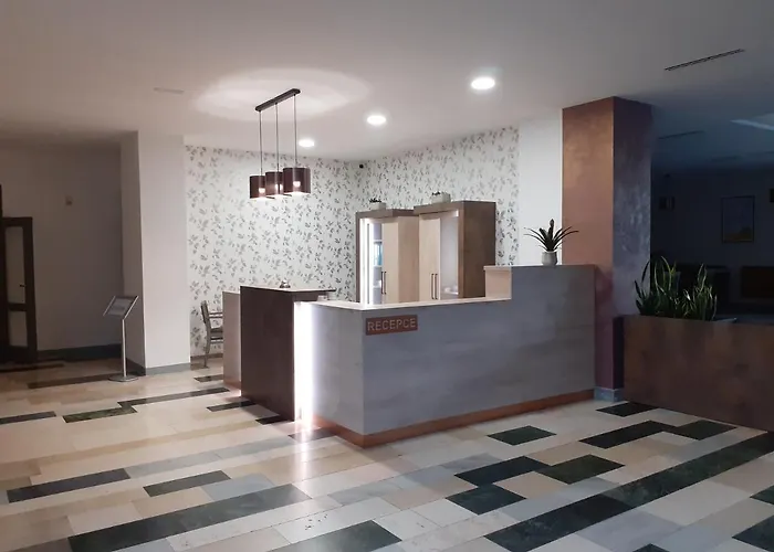 Uno Hotel
